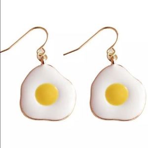 🍳EGGIE EARRINGS!🍳